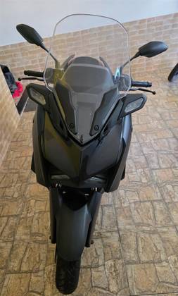 YAMAHA XMAX 250 CONNECTED ABS 